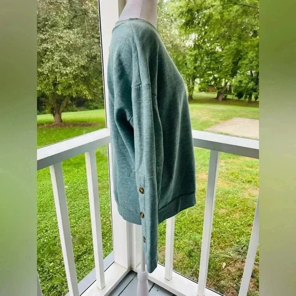 Athletic apparel ultra soft mint green sweatshirt size M - Picture 2 of 8